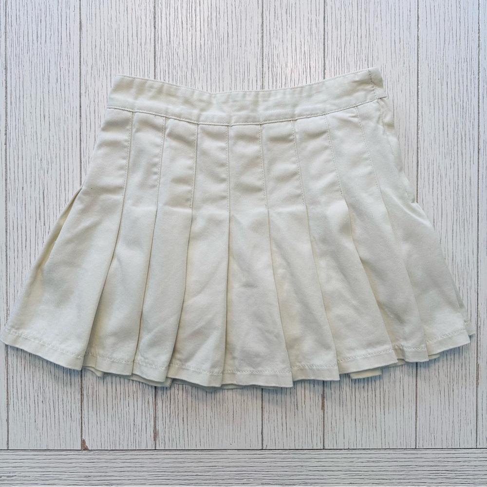 J Galt (Brandy Melville) khaki pleated skirt